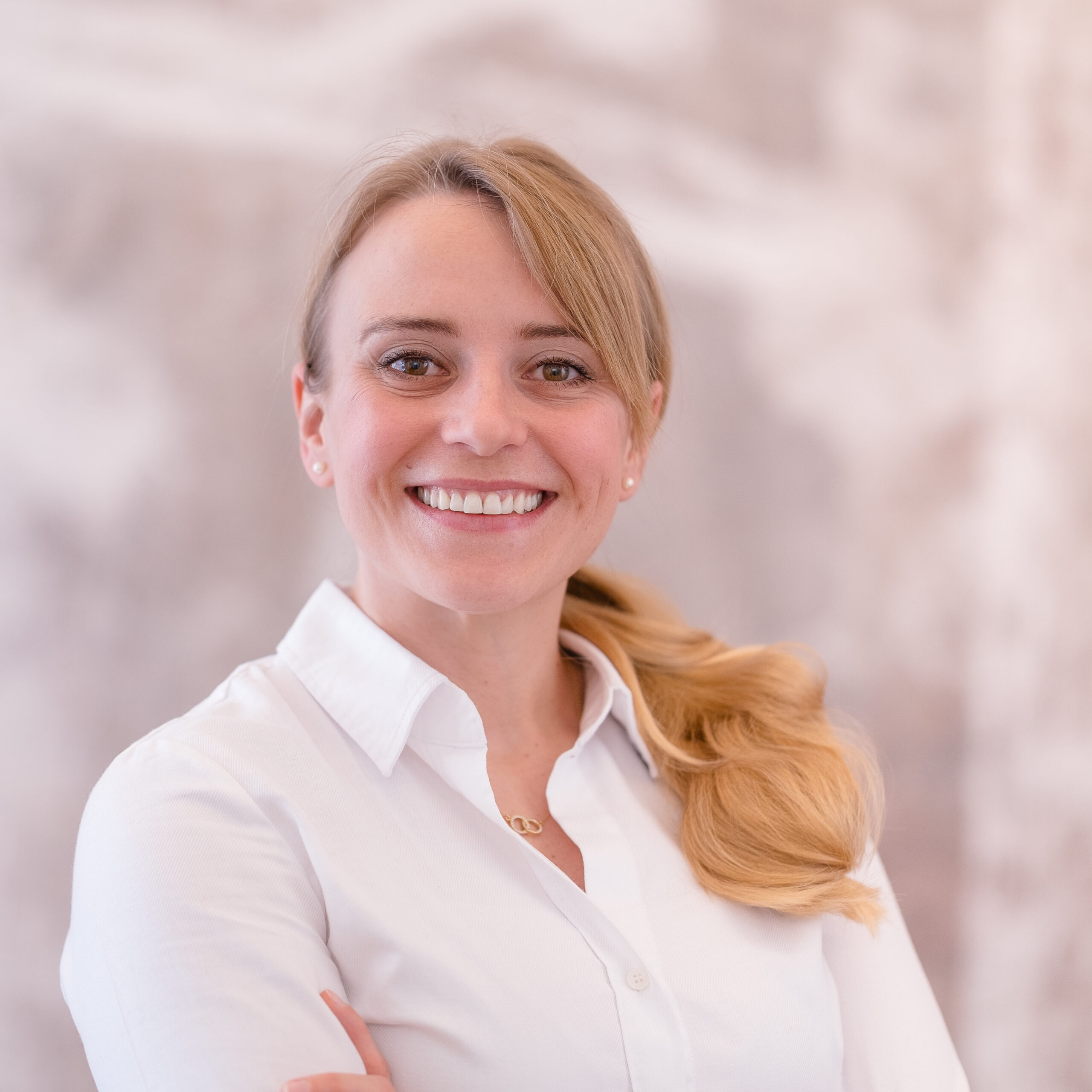 Portrait Dr. Agnes Langer